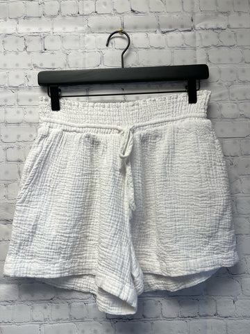 Size Medium Ladies White Shorts