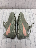 Size 8 Ladies Green Under Armour Tennis Shoe