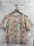 Size Medium Ladies Cream Floral Umgee Blouse