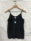 Size Medium Ladies Black Maurices Tank Blouse