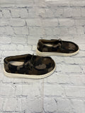 Size 9 Boy's Green Camoflage Hey dude Shoe
