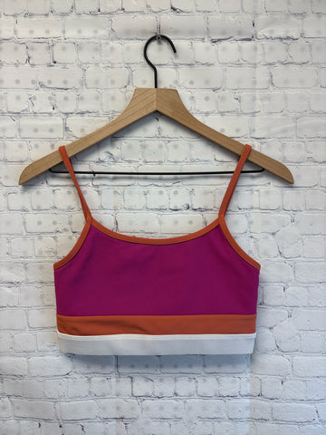 Size Medium Ladies Pink Sports Bra