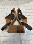 Size 9 Ladies Black Heel