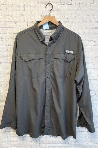 Size Large Men's Gray Columbia Shirt
