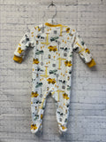 Size 12 Months Boy's White Print Carters Sleeper