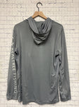 Size Medium Men's Gray Realtree Top