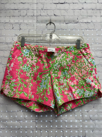 Size 6 Ladies Pink Floral Lilly Pulitzer Shorts