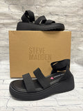 Size 4 Girl's Black Steve Madden Sandal