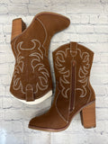 Size 6 Ladies Brown Pioneer Woman Boot