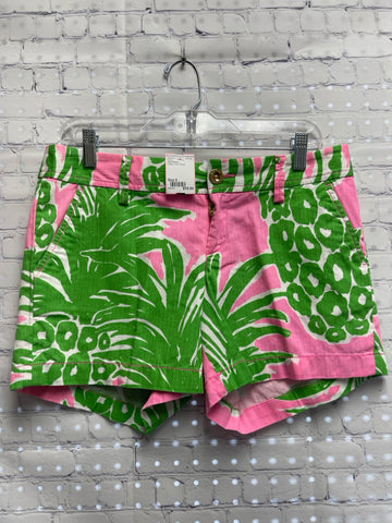 Size 6 Ladies Pink Floral Lilly Pulitzer Shorts