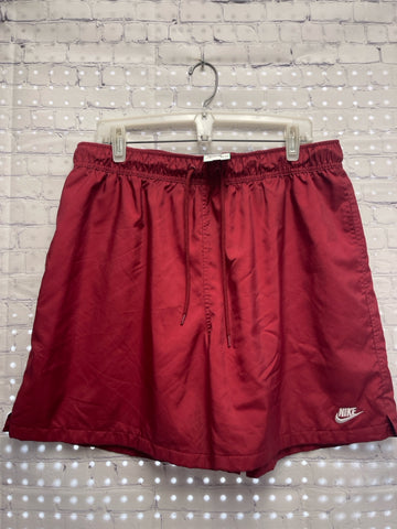 Size X-Large Men's Red Nike Shorts