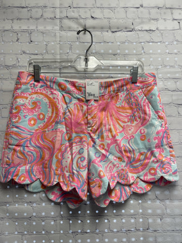 Size 6 Ladies Pink Floral Lilly Pulitzer Shorts