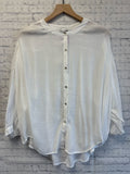 Size X-Large Ladies White Versona Blouse