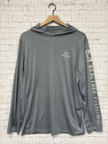 Size Medium Men's Gray Realtree Top