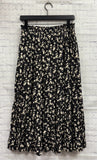 Size Large Ladies Black Floral bohme Skirt
