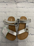 Size 6-7 Girl's silver Old Navy Sandal