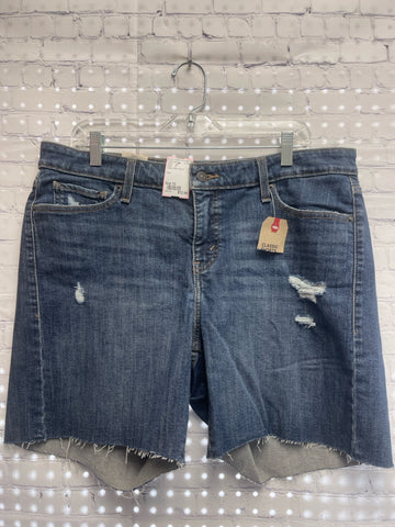Size 16 Ladies Blue Denim Levi's Shorts