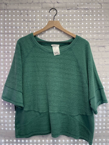 Size Large Ladies Green Top