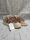 Size 5.5 Ladies Mauve Adidas Tennis Shoe