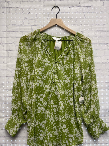 Size X-Small Ladies Green Floral LAUREN CONRAD Blouse