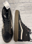 Size 13 Men's Black Vans Tennis Shoe