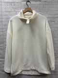 Size Medium Ladies White Banana Republic Top