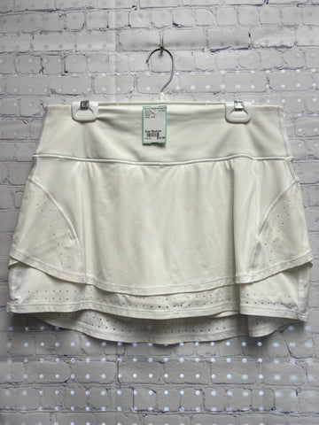 Size Medium Ladies White Athleta Workout Skirt