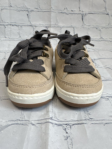 Size 4 Boy's Cream Carters Tennis Shoe