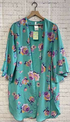 Size X-Large Ladies Blue Floral Blouse