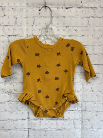 Size 0-3 Months Girl's Yellow Floral KATE QUINN Onesie