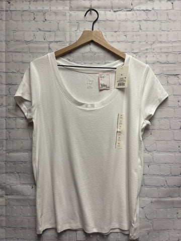 Size XL Ladies White A NEW DAY Top