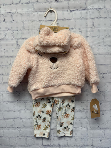 Size 3-6 months Girl's Pink FUR Chick Pea Pantset