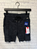 Size 16-18 Girl's Black Ribbed LIMITED TOO Shorts