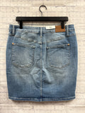 Size 1X Ladies Denim Judy Blue Skirt