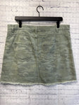 Size Large Ladies Green Camoflage Mudpie Skirt
