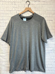 Size 2X Men's Gray Print lulu lemon Top