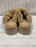 Size 7 Ladies Brown FUR Ugg Slipper