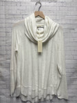 Size Large Ladies Cream Versona Sweater