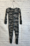 Size 18-24 Months Boy's Green Camoflage Little Sleepies Sleeper