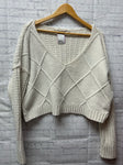 Size XL Ladies White Altar'd State Sweater