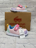 Size 5 Girl's Pink Tennis Shoe