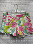 Size 6 Ladies Pink Floral Lilly Pulitzer Shorts