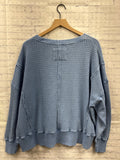 Size X-Small Ladies Blue American Eagle Top
