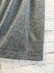 Size 2X Men's Gray Print lulu lemon Top