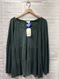 Size Large Ladies Green wonderly Blouse
