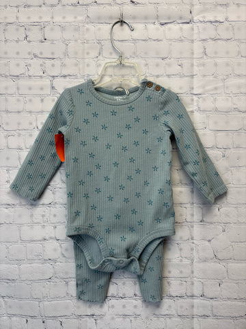 Size 12 Months Girl's Blue Print Carters Pantset