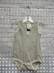 Size 12-18 Months Boy's White Stripe Baby Gap Onesie