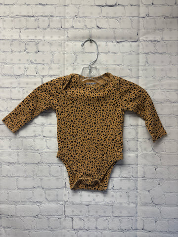 Size 6-12 months Girl's Brown Animal Print Old Navy Onesie