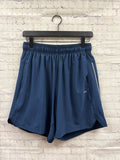 Size Small Men's Navy DSG Shorts