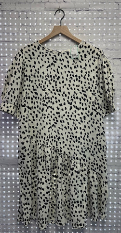 Size Large Ladies Cream Print Dress